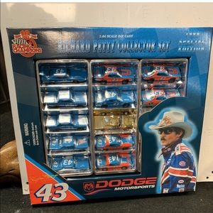 RICHARD PETTY NASCAR DIECAST 12 CAR SET 1/64 SCALE
